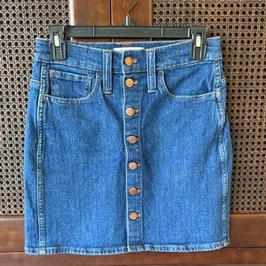 Madewell Blue Button-Up Denim Skirt size XS